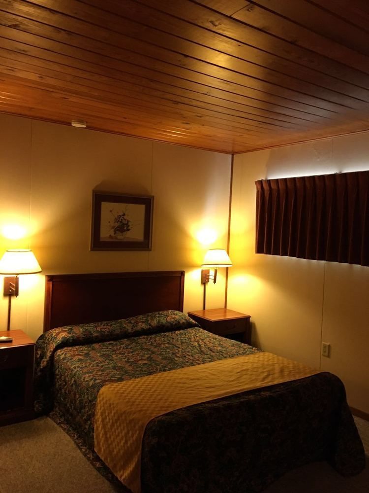 Love Hotels Western Holiday By Oyo At Harlan Lake Ne 阿尔马 外观 照片